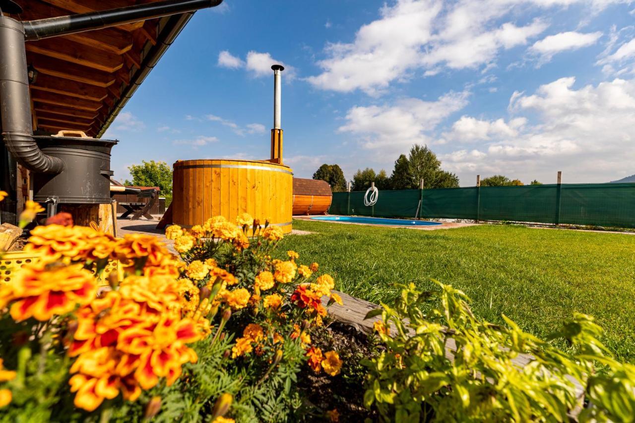 Drevenice Liptov - Ski & Hiking Apartments Lazisko Exteriör bild