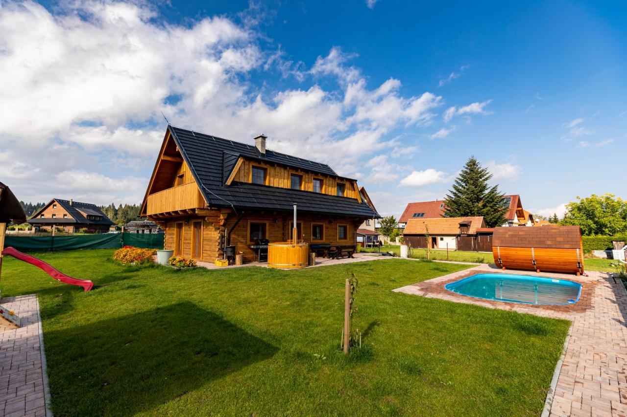 Drevenice Liptov - Ski & Hiking Apartments Lazisko Exteriör bild