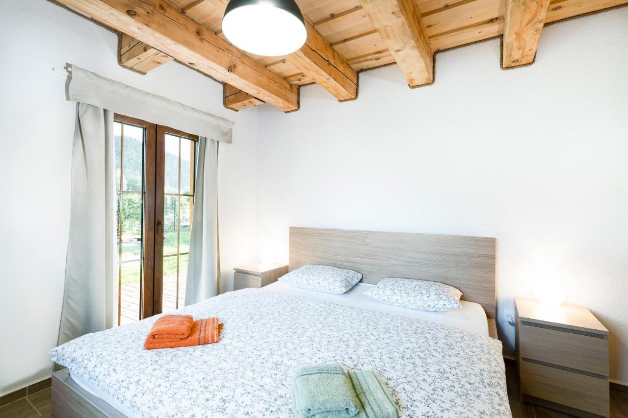 Drevenice Liptov - Ski & Hiking Apartments Lazisko Exteriör bild