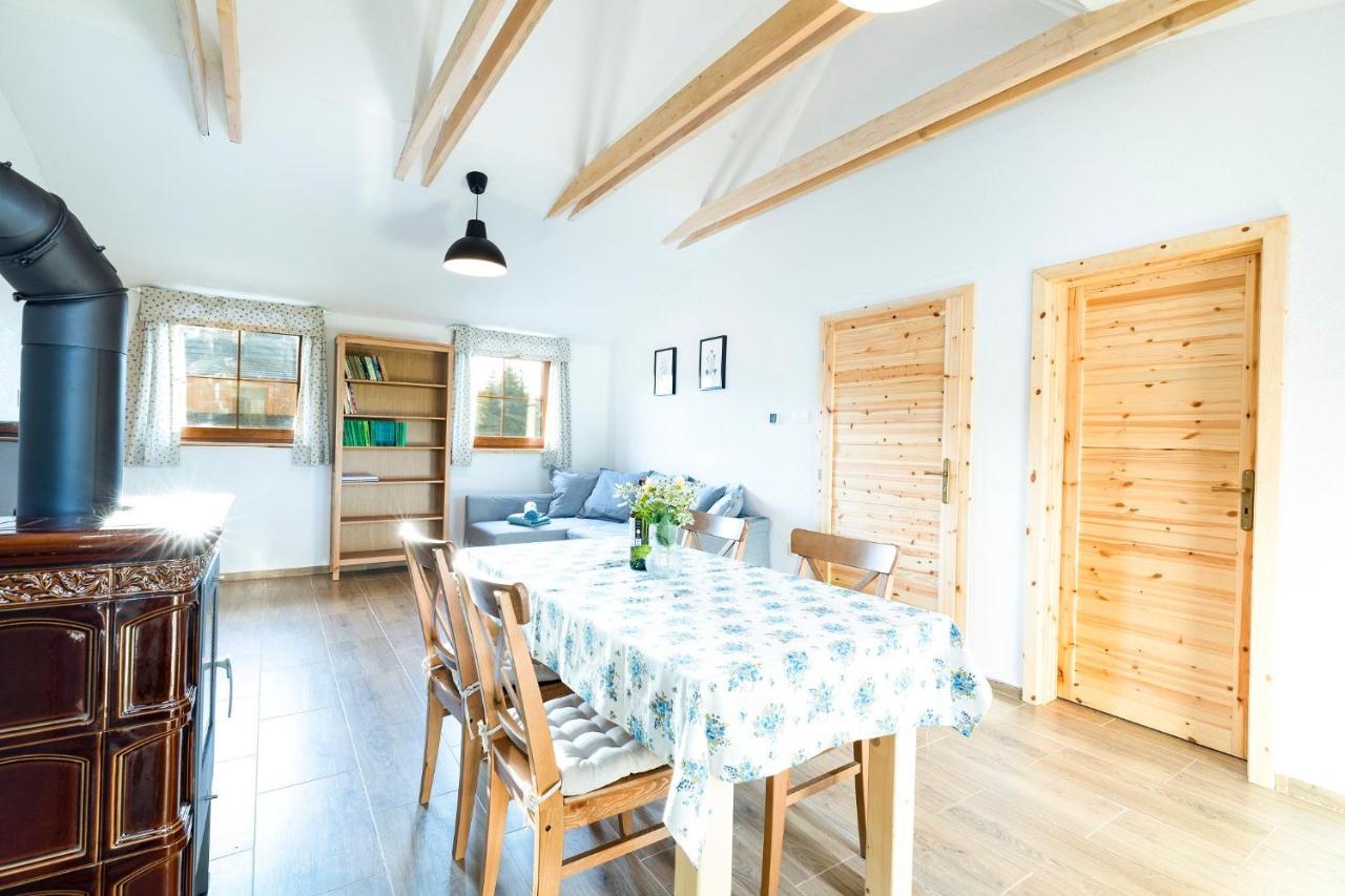 Drevenice Liptov - Ski & Hiking Apartments Lazisko Exteriör bild